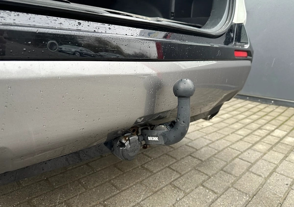 Toyota RAV4 cena 139900 przebieg: 121510, rok produkcji 2019 z Tuchola małe 742